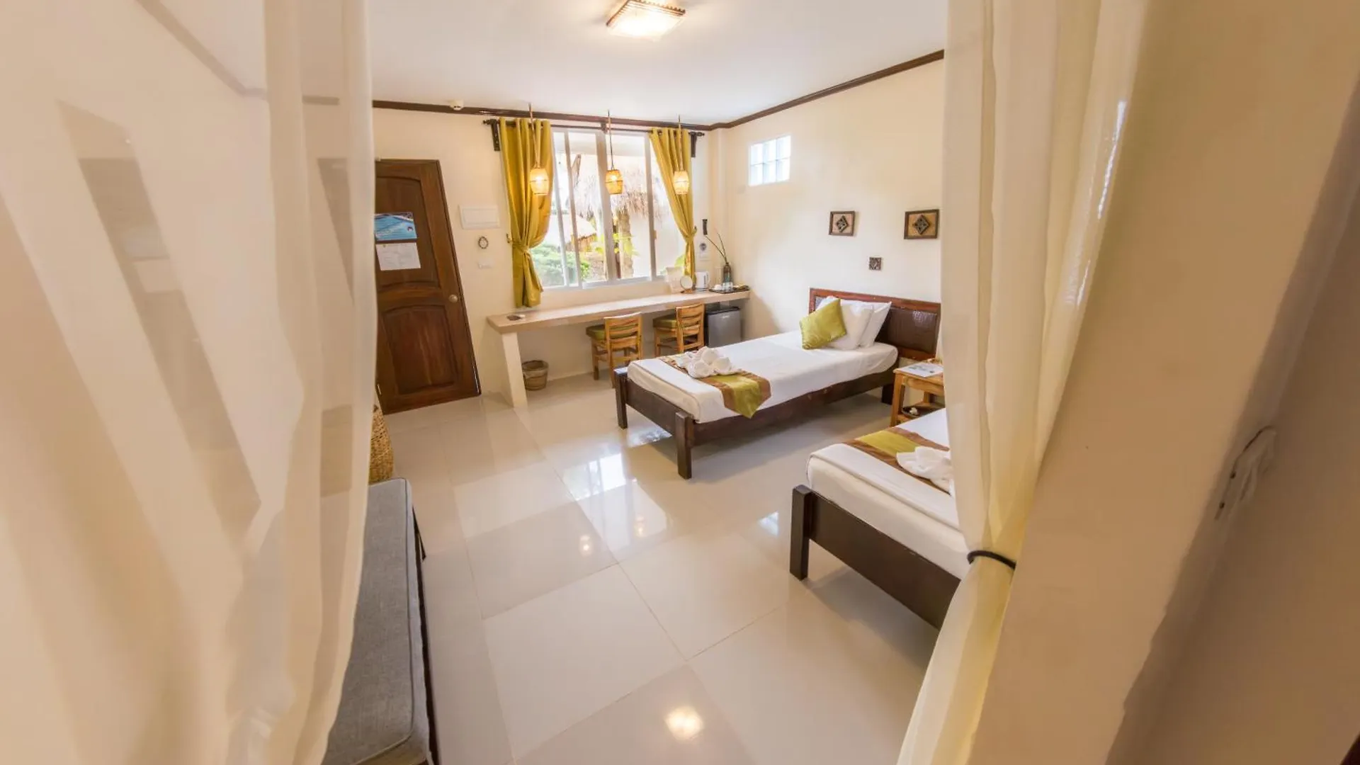 ***  Palms Cove Resort Panglao Philippines